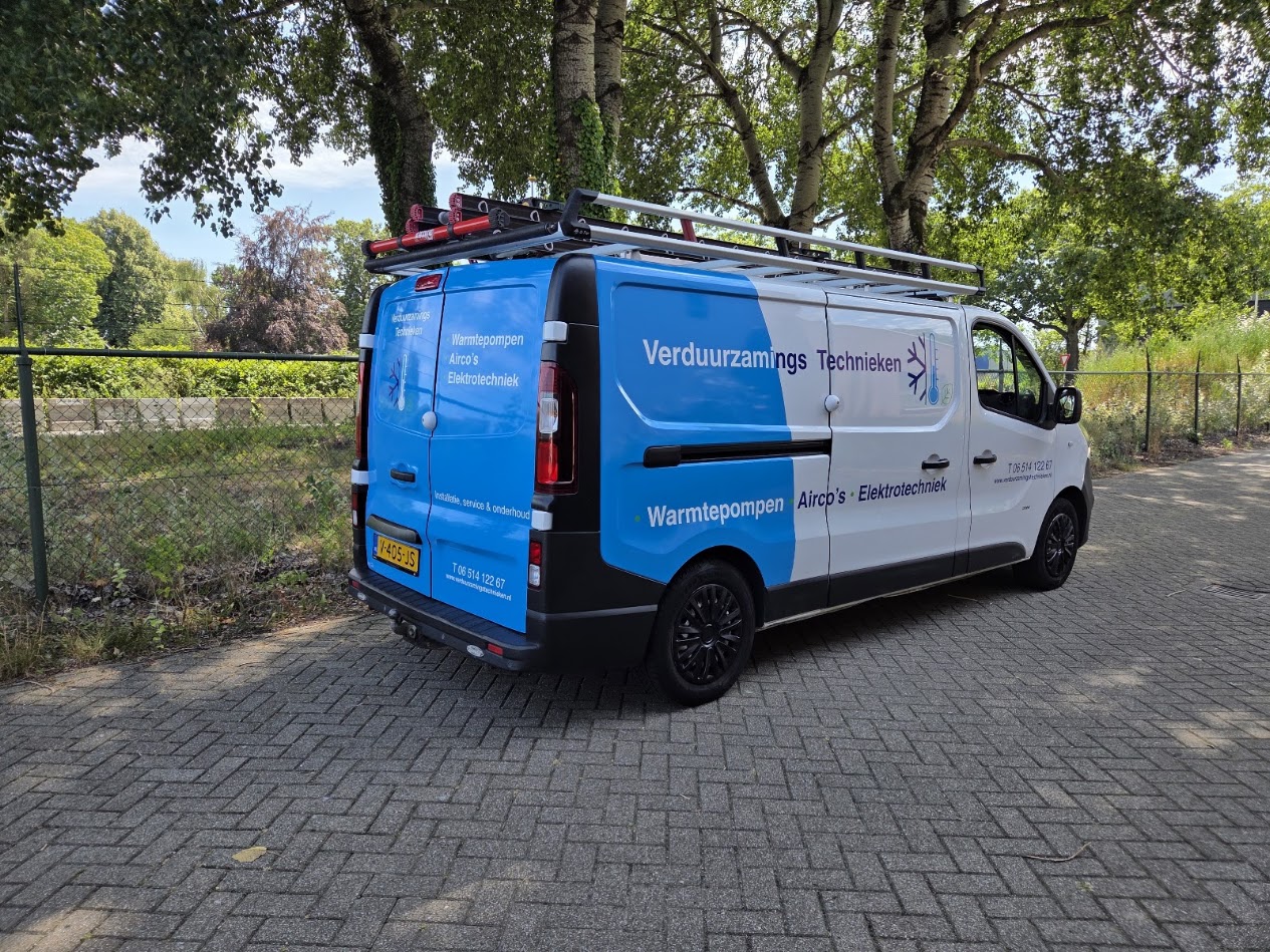 Bedrijfsbus van Verduurzamings Technieken